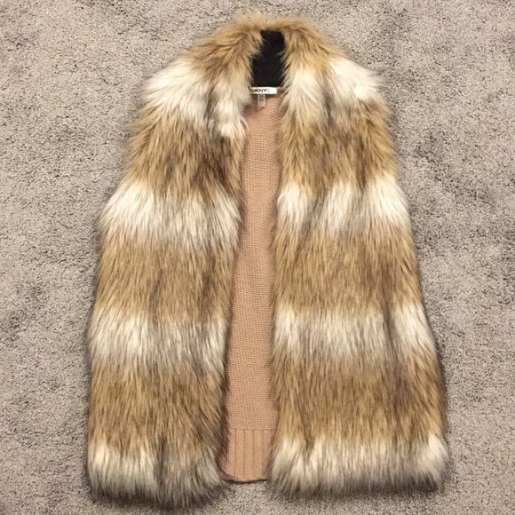 DKNYC faux fur vest - Picture 2 of 8